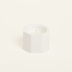 Beauty Home СВЕЩ В ГИПСОВ МНОГОЪГЪЛЕН СЪД 6 x 4 CM