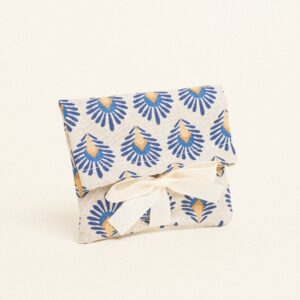 Beauty Home Плик с панделка 12 x 17 cm GRAPHIC Паун