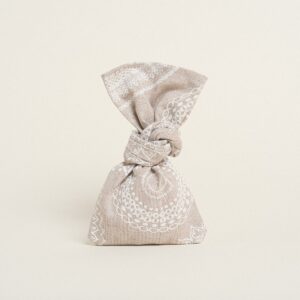 Beauty Home ДЪЛЪГ LARGE 12 x 38 cm БЕЛИ ЩИПКИ