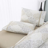 Allessia-8K5A0722-1780998980-vMHwbk