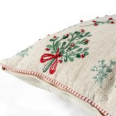 Elite-Home-Decor-Cushion-Closeup-1-1780998168-2Cqwb8