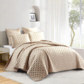 Gisele-6-1780998868-wNCQUk