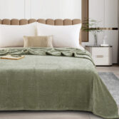 JF09-GREEN.1-1781010536-dl9Mut