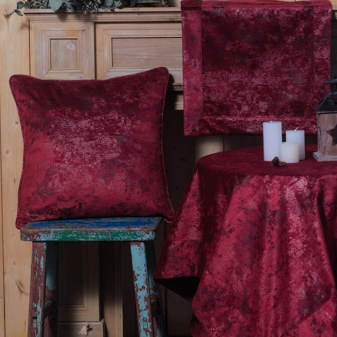 P176_2_PLSTB1084_Red-Wine-scaled-1781053850-HmLOJb