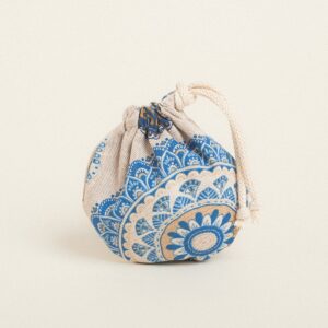Beauty Home ТОРБИЧКА ОВАЛНА С ВРЪЗКА 13 x 14 cm СИНЯ МАНДАЛА