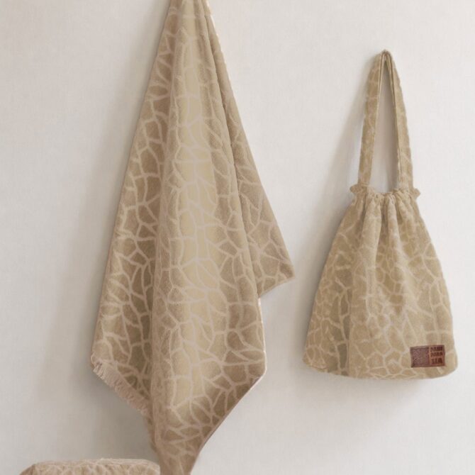 pd_beige_1-1781717953-TKNm9g