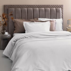 Комплект чаршафи за голяма спалня 240x270 Posh Sateen БЯЛ