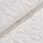12100_cream_zoom-1783011276-gcwguN